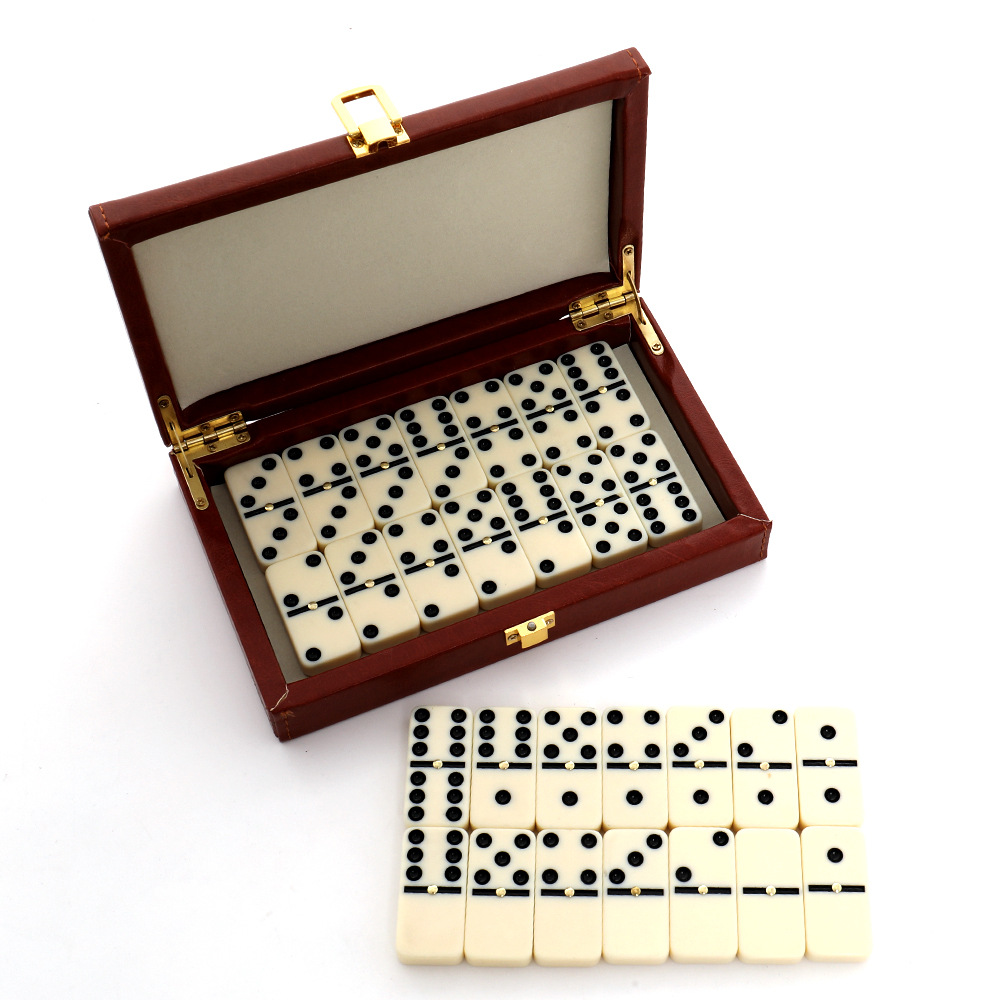 Board Game Master - Set di 28 Pezzi di Domino