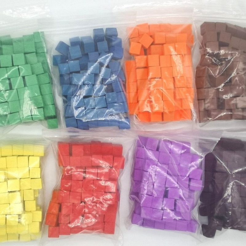100 Pz/lotto 10mm Cubi di Legn - Board Game Impostor recensione e prezzo